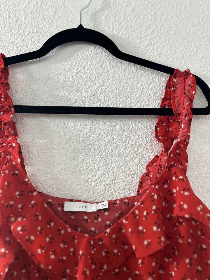 Camiseta sin mangas roja exuberante con volantes talla M floral campesina boho lechera casa de campo Foto 3 de 4