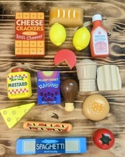 Solid Wood Play Food Kitchen Toy Pretend Very Sturdy Some Melissa  Doug 16 Pc