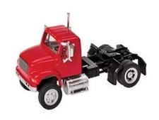 Walthers SceneMaster HO 949-11191 International 4900 One-Axle Semi Tractor