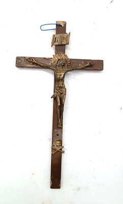 Crocefisso in legno fatto a mano dai monaci del monastero di bethleem