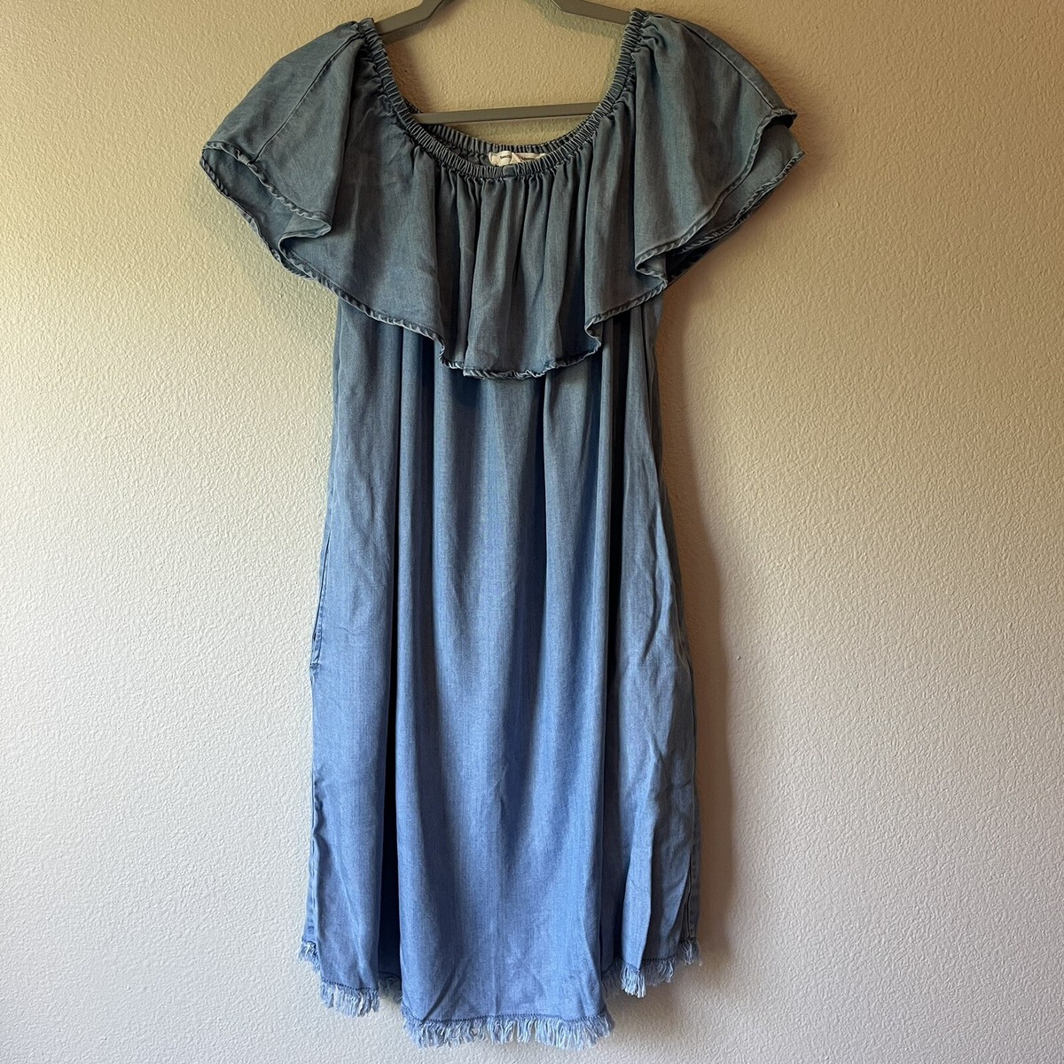 beach lunch lounge chambray dress BeachLunchLounge Tova Blue Off The Shoulder Size Medium Metallic faux wrap ruched Type:Maxi Dresses Size:Custom Size(Special Instructions for Seller) Every closet craves—especially during