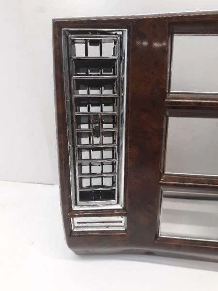 Grupo de velocímetro compatible con 90-92 BROUGHAM 72750 Foto 3 de 4