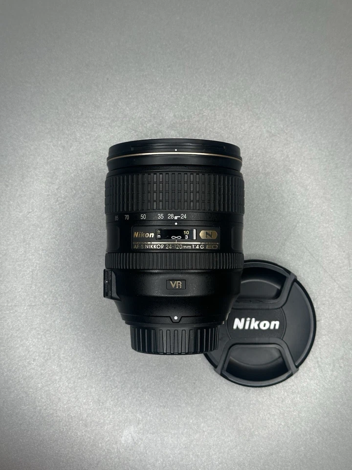 Lente Nikon NIKKOR 24-120 mm f/4 AS G SWM AF-S VR IF N M/A ED Foto 2 de 4