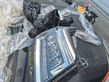 2015-2020 Cadillac Escalade Left Driver Side LED Headlight OEM **Broken Tab**