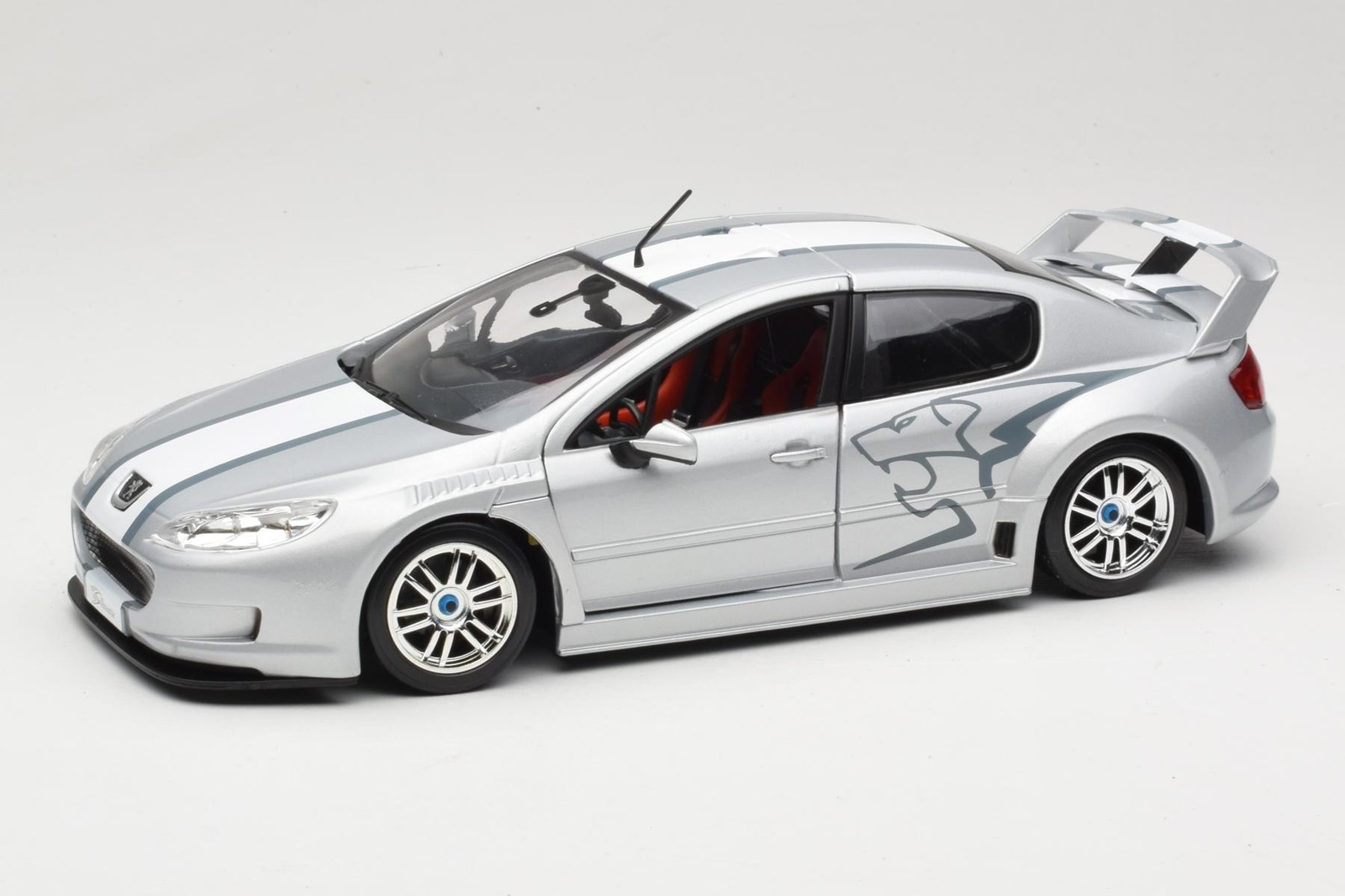 Solido Peugeot 407 Silhouette 2004 1:18 9064