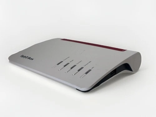 FRITZ!Box 7590 – DSL-Router & WLAN-AC | inklusive Ladegerät #742