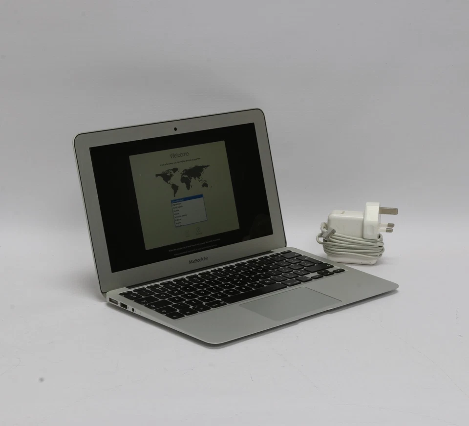Apple MacBook Air 11" 2012 · i5 · 4GB · 128GB, photo 2 of 5
