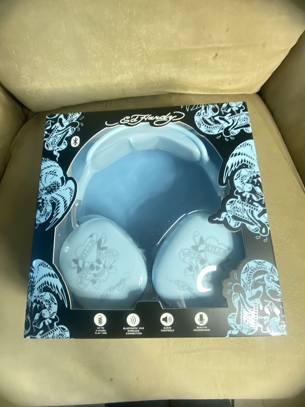Ed Hardy Kills Slowly Blue V5.0 Bluetooth Over-Ear Headphones Built-In Mic