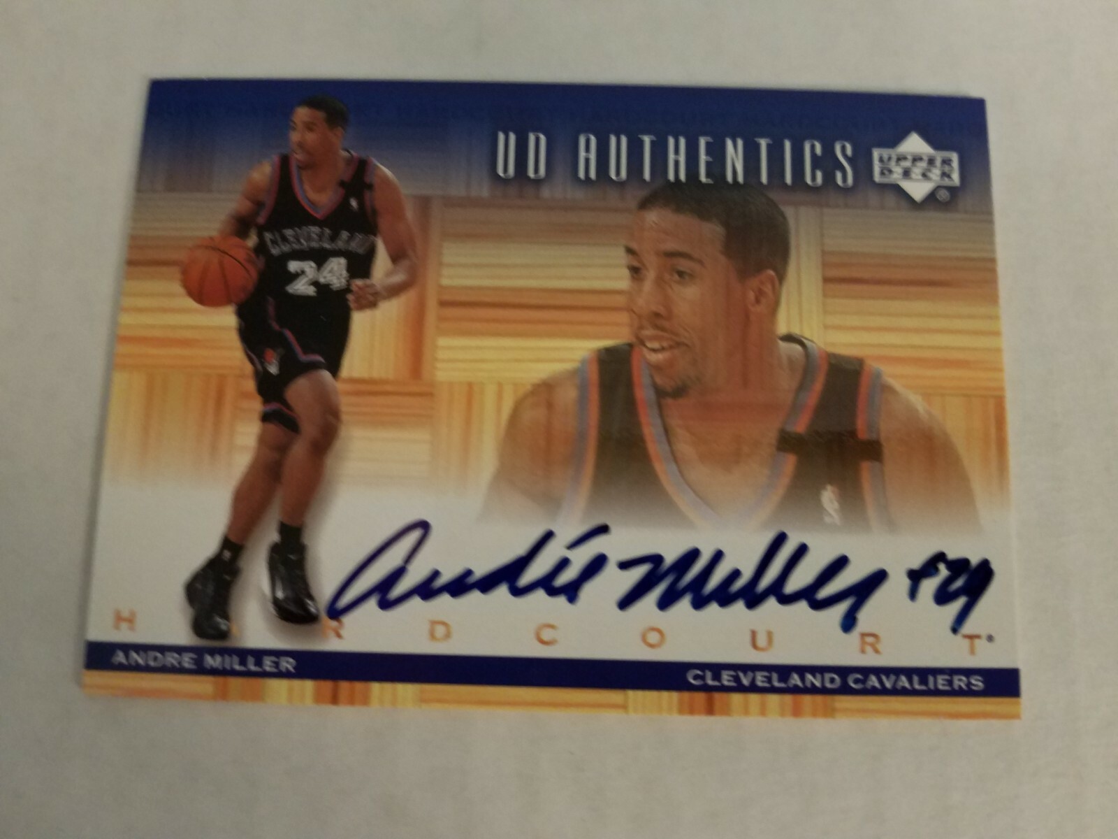 Andre Miller 2000-01 Upper Deck UD Authentics Hardcourt SP Auto Card Cavaliers