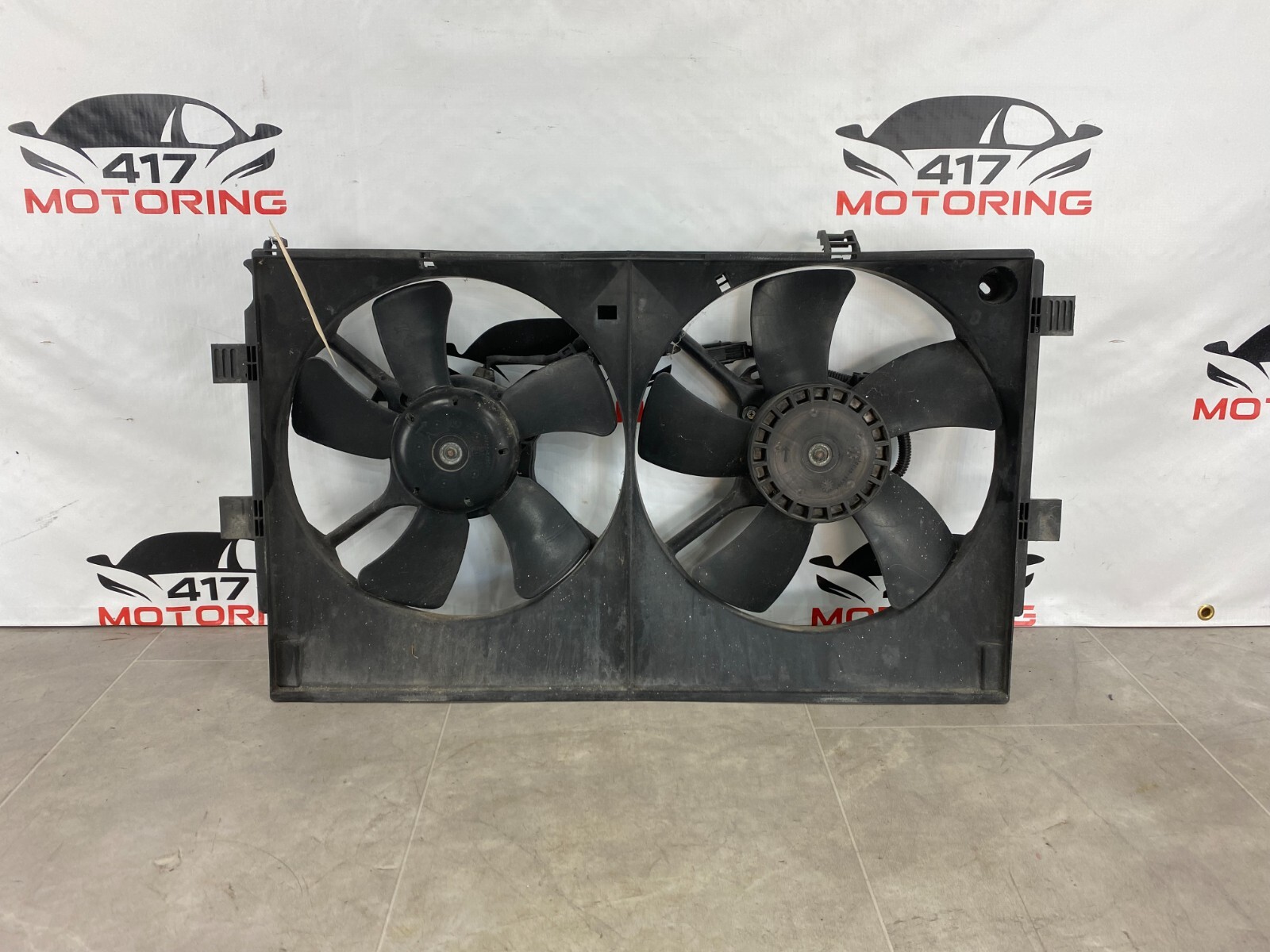 0815 Mitsubishi Evolution Evo X Radiator Cooling Fans & Shroud OEM