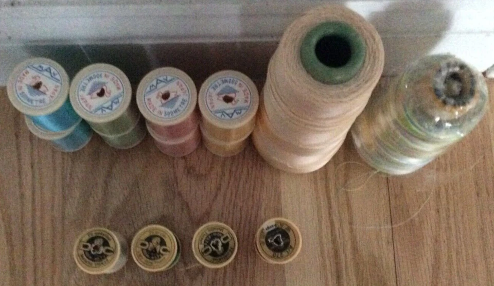 NEW Embroidery Thread Silk Rayon Metallic Peach Multi Color 2 Cones and 12 Spool - Image 3 of 4