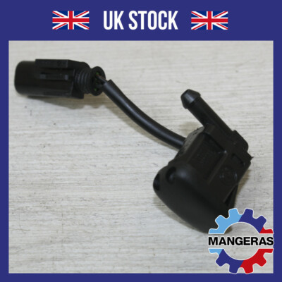 #ad BMW 5 SERIES E39 HEATED SPRAY WINDSCREEN WASHER NOZZLE 8361039 61668361039 GBP 29.90