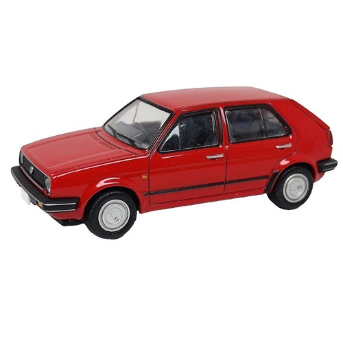 1:64 Tomica Limited Vintage LV-149b Isuzu 117 Coupe 1800 model car