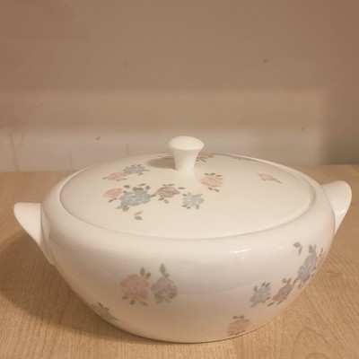 Vintage Wedgwood duftende Rose Bone China bedeckt Gemüseschale|Blumenmuster
