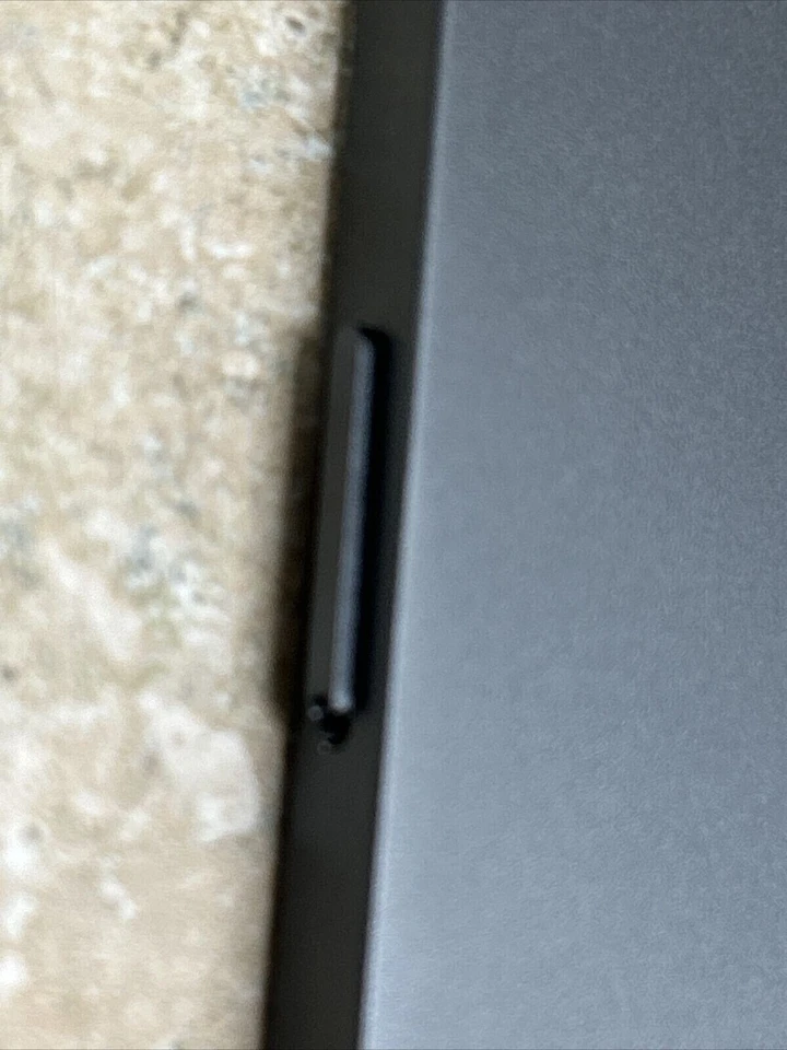 Apple A2014 iPad Pro 3rd Gen. 256GB Wi-Fi Connectivity 12.9 In - Space Gray - Image 4 of 4