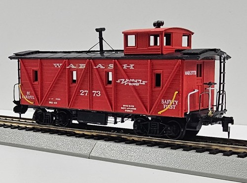 HO Roundhouse Wabash Old Timer Caboose 2773 | Condition: Used