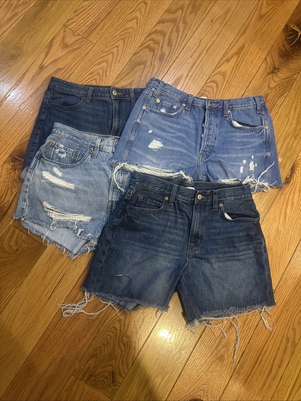 Lot Womens 10 High-Rise Universal Thread Old Navy Levi’s W 30 Womens Jean Shorts