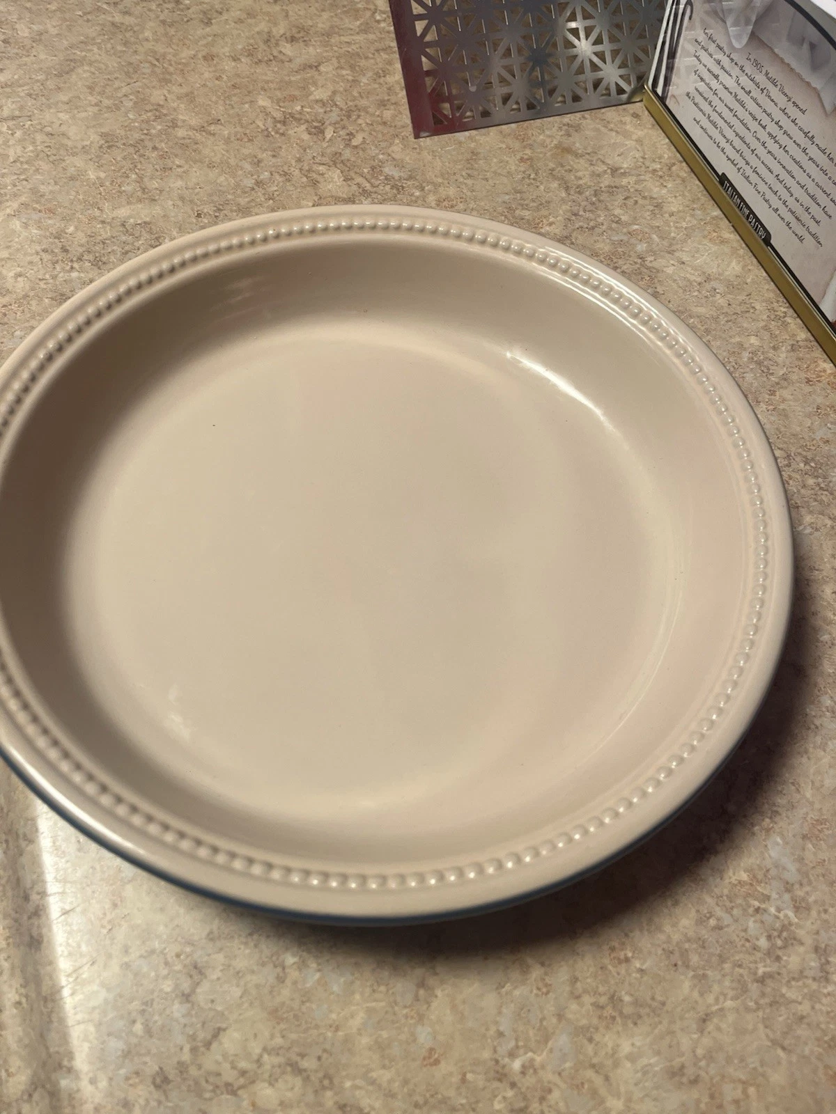 Le Creuset Pie Dish