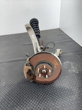 JAGUAR F PACE X761 2017 2.0 DIESEL DRIVER RIGHT FRONT SUSPENSION LEG HUB