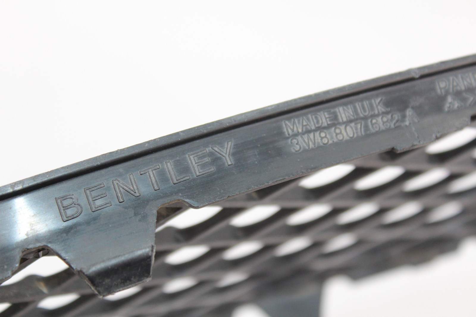 2003-2008 Bentley Continental GT Front Right Lower Bumper Grille Grill OEM