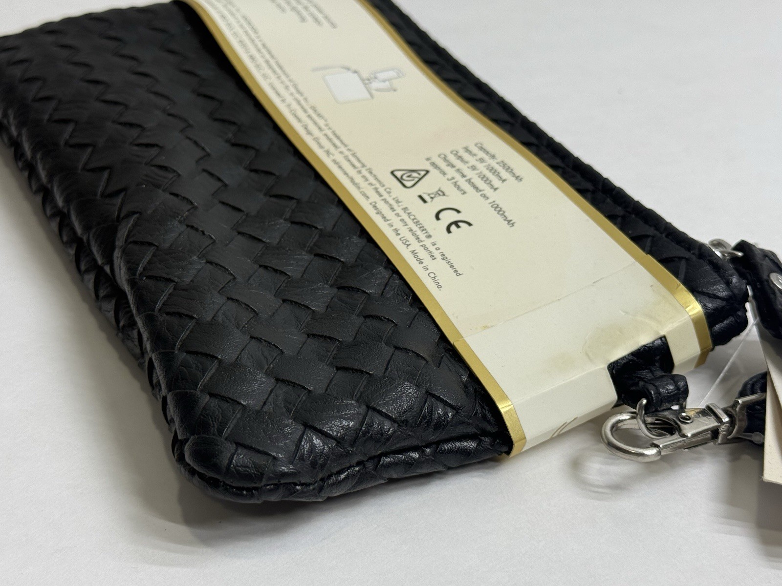NWT Adrienne Vittadini Black Faux Leather Charging Wallet W/ RFID Protection