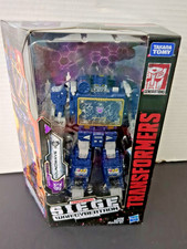 Hasbro Transformers Voyager Class WFC-S25 Soundwave Siege War for Cybertron 2019