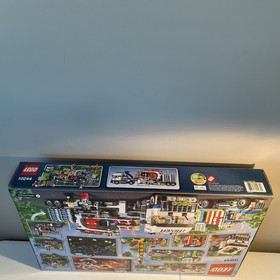 Lego Creator Expoert 10244 Fairground Mixer Brand New Sealed Retired