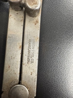 Union Tool Co. Outside Spring Caliper Joint Type Orange Mass USA