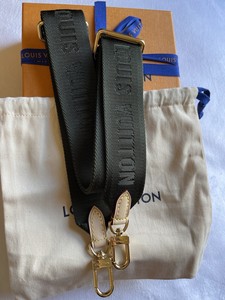 louis vuitton green strap