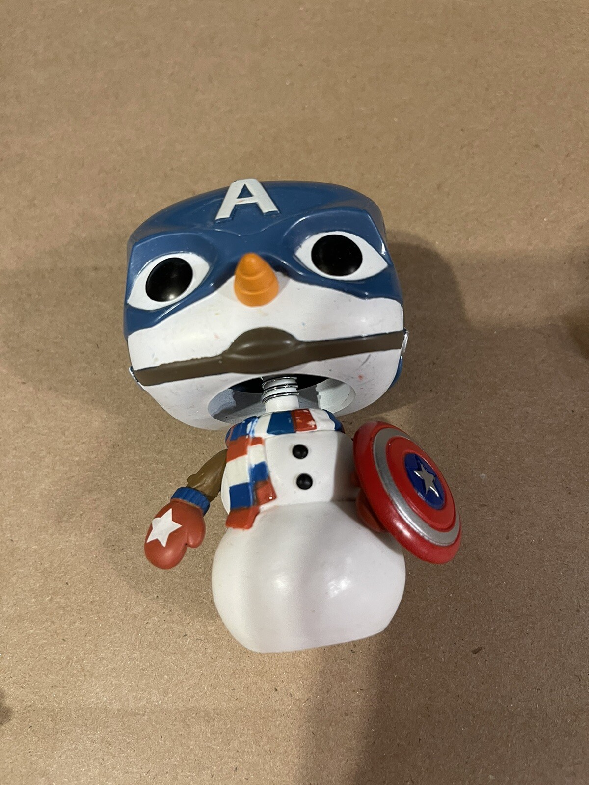 Funko POP! Marvel Holiday CAP SNOWMAN (Captain America) #532 Vinyl Figure OOB
