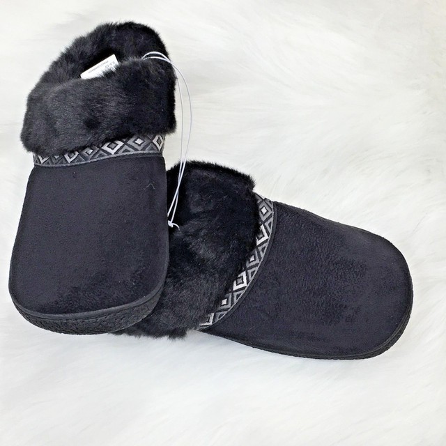isotoner slippers black