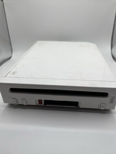 Console Nintendo Wii Gamecube bianca compatibile con 2 giochi non testati così com'è - Foto 2 di 8
