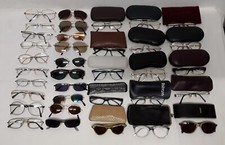 Konvolut 35 Stück alte Brillen Vintage Haushaltauflösung Etui Sonnenbrillen 