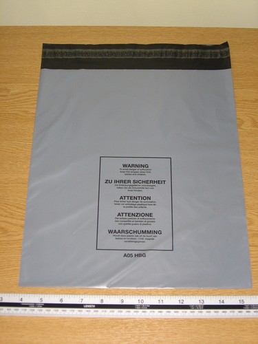 25 x Strong Medium Large Mail Bags Parcel Sacks 12 x 14 300 x 350mm A05 Free p+p - Picture 2 of 3