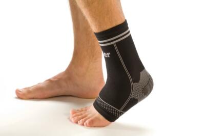 Mueller 360 Ankle Support Black Small/Medium