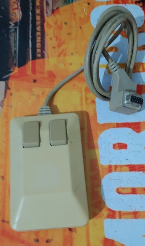 1 x Mouse Commodore Amiga mouse 1000 early