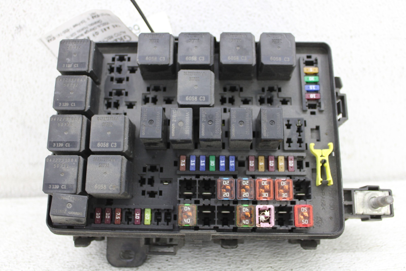 Engine Fuse Box 2014-2023 OPT BIA WHITE4DRRWDS MASERATI QUATTROPORT 2017