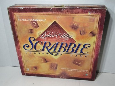 1999 Deluxe Edition SCRABBLE - Turntable Board Burgundy Tiles - Complete Vintage