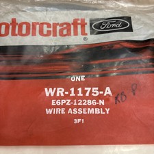 Genuine Ford OEM Spark Plug Wire E6PZ-12286-N / WR-1175-A Motorcraft NOS