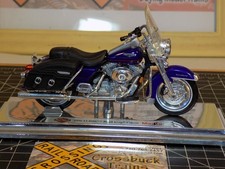 Motorcycle Maisto 1:18 HD FLHRC Road King Clas, diecast/plastic, no box 012103