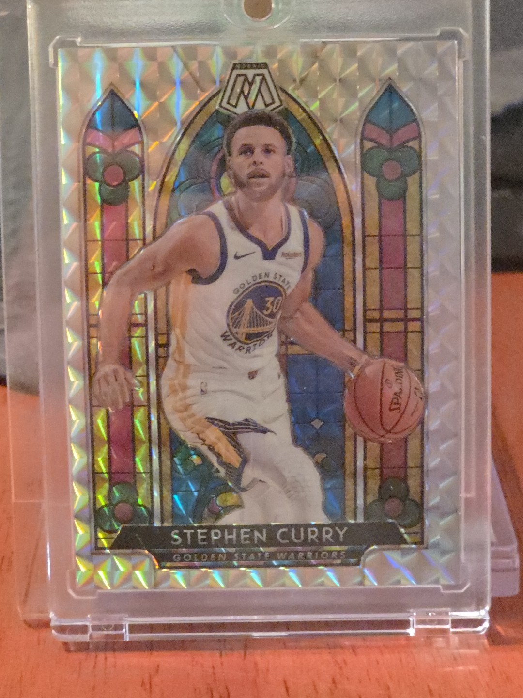 2019-20 Panini Mosaic - Stained Glass Stephen Curry #1 Case Hit