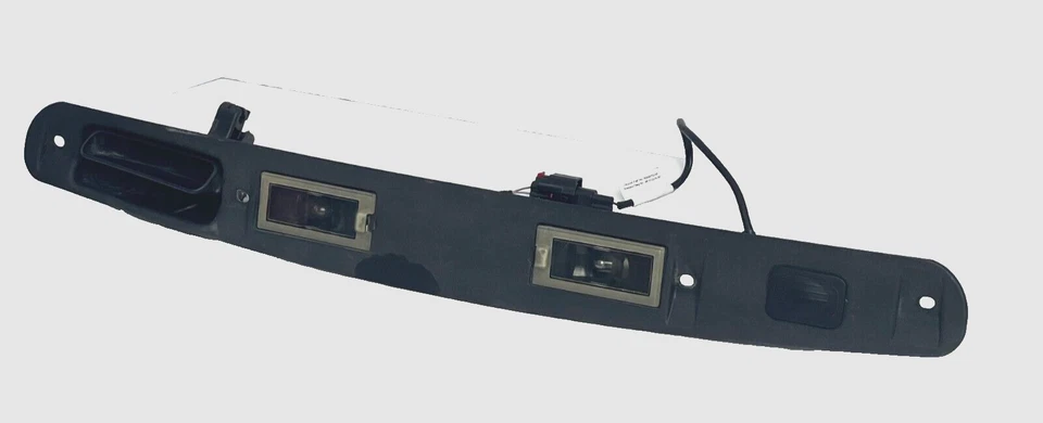 Dodge Journey 2011-2020 puerta levadiza trasera manija lámparas panel moldeado 5178320AH OEM Foto 3 de 4