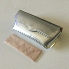REBECCA MINKOFF SILVER METALLIC SUNGLASSES CASE WITH CLEANING CLOTH NEW