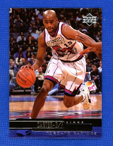 Vince Carter (8) card lot with RC Toronto Raptors Hall of Famer - Picture 7 of 16