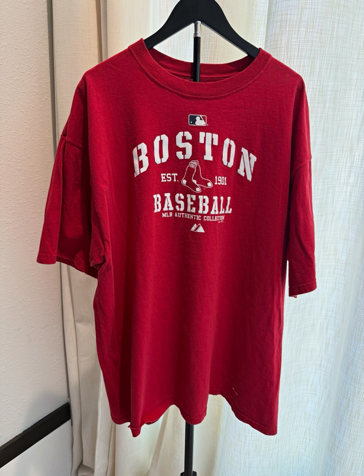 Majestic Boston Red Sox Baseball T Shirt Men’s XL Red MLB Authentic Collection