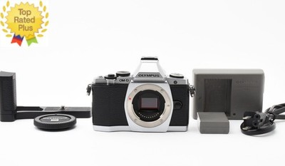 【Mint w/ Grip】 Olympus OM-D E-M5 Silver Body Mirrorless Digital Camera JAPAN