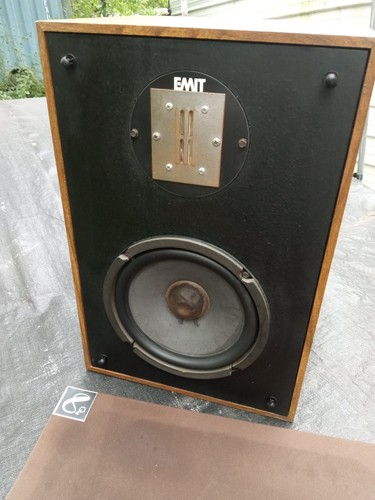 Vintage Infinity Qe 2 Way Bookshelf Loudspeaker Their Baby Advent EMIT & Woofer