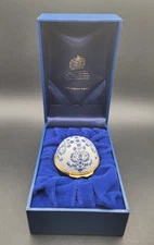 Vintage Halcyon Days Enamels Neiman Marcus Blue & White Trinket Box w/ Box 2"