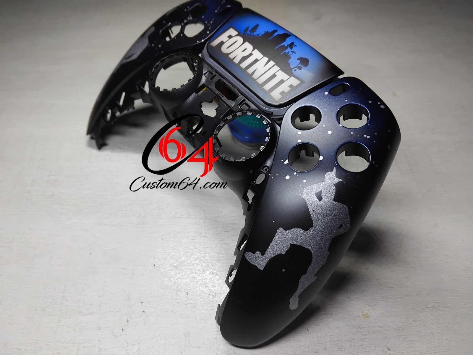 Coque manette PS5 custom Fortnite de couleur bleu et jaune pour DualSense - 3