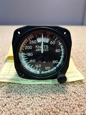 PIPER NAVAJO UNITED 8130 BLR AIRSPEED INDICATOR-RP